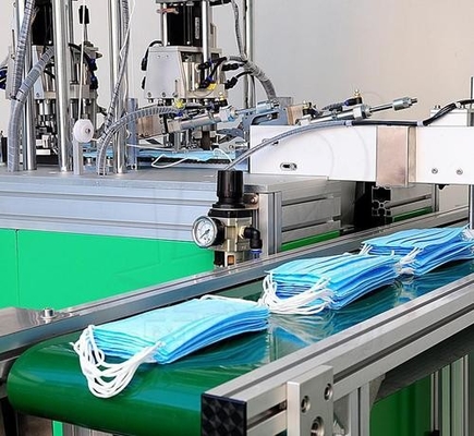 Dây chuyền sản xuất máy sản xuất mặt nạ ba lớp dùng một lần