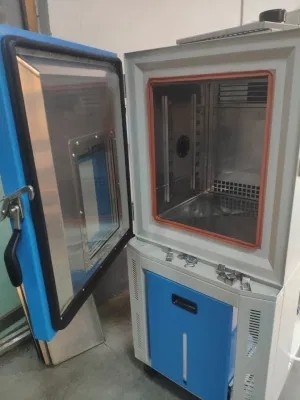 Máy kiểm tra độ ẩm và nhiệt độ môi trường buồng khí hậu có thể lập trình