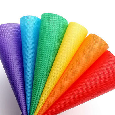 Y tế dùng một lần PP Spunbond Polypropylene 100% PP không dệt Vải